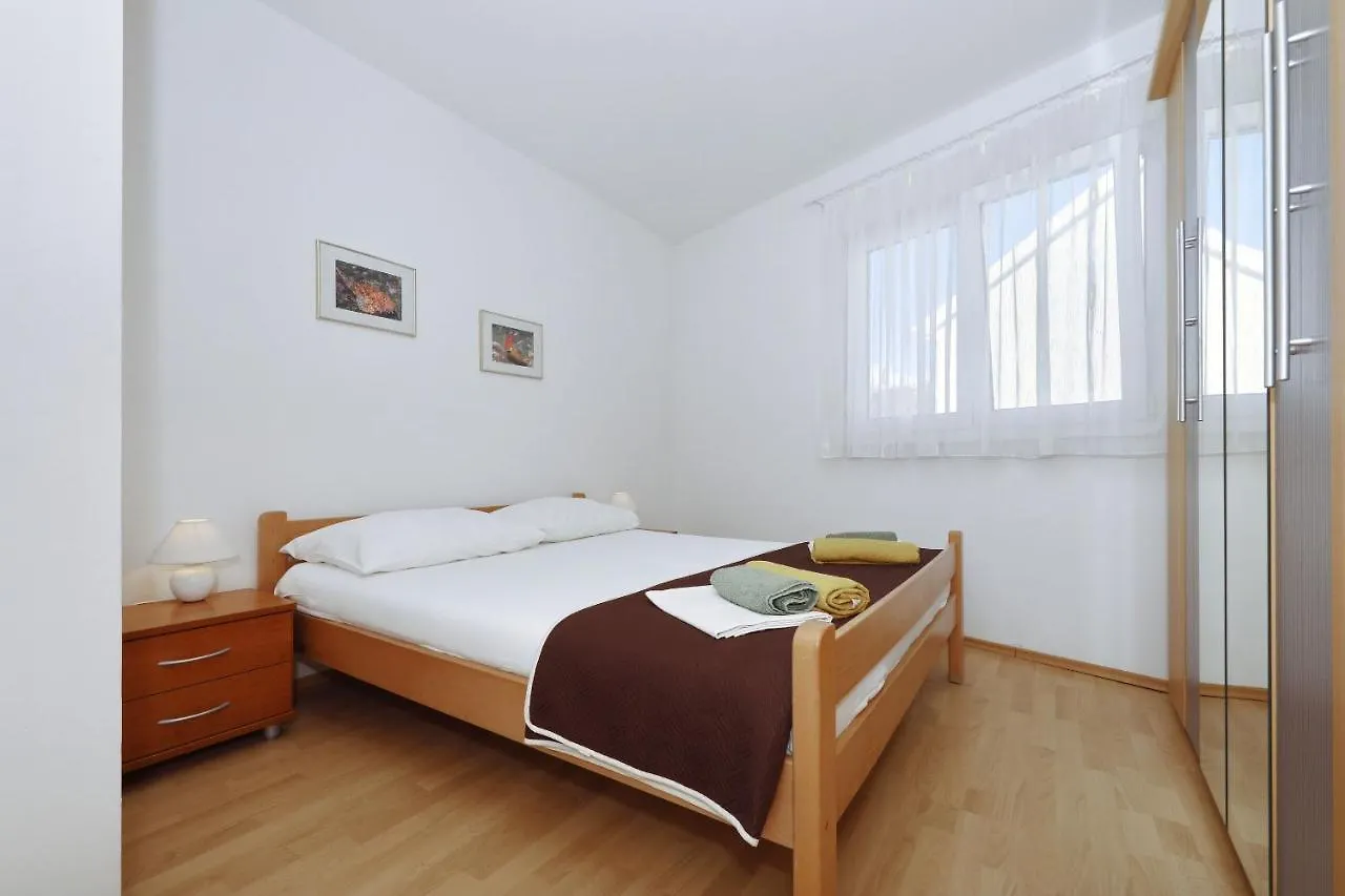 Apartment Alexa Turanj