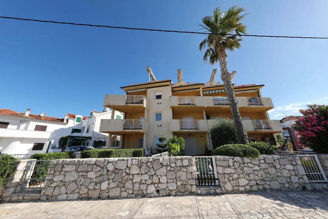 Apartment Alexa Turanj